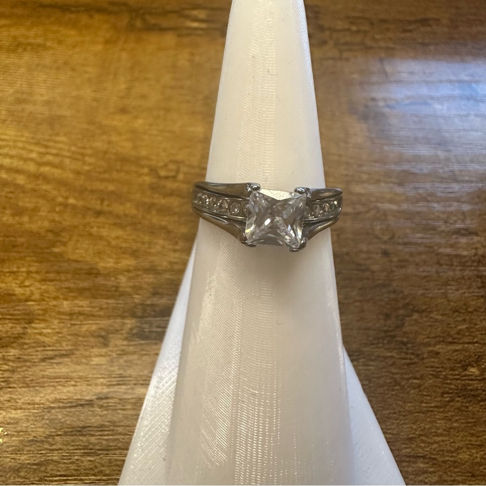 TK316 Stainless Steel Princess Cut CZ Ring Size 7 Silver Tone